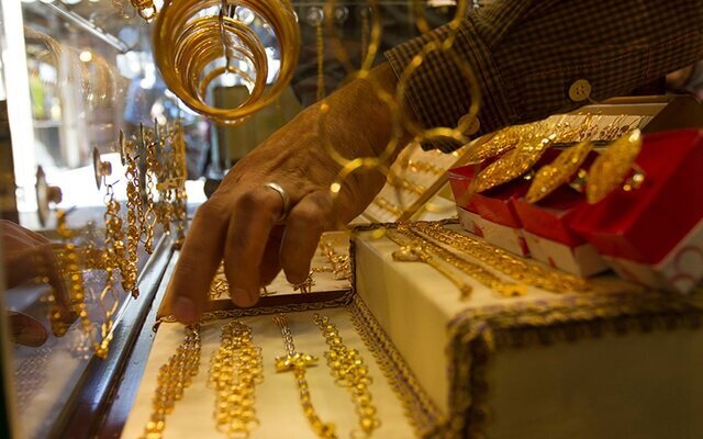 قیمت جهانی طلا امروز 1404/6/15؛ اشتغال ضعیف در آمریکا طلا را گران کرد