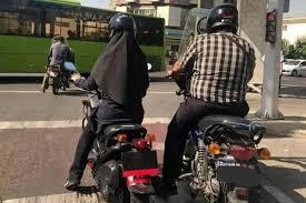 صدور گواهینامه موتورسیکلت برای زنان، خلأ قانونی ندارد